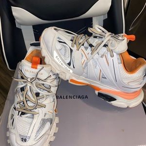 Balenciaga Track 2 size 9